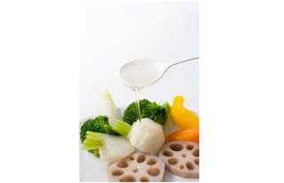 ツラい夏バテ。原因は食生活の変化? 予防の決め手は…(画像はイメージです)