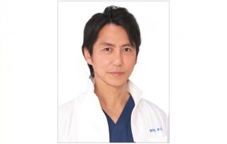 『腰ひざ股関節シンドローム 100歳までシャキッと歩くために知るべきこと』(幻冬舎刊)の著者、三輪道生氏