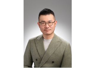 『日本型デジタル戦略 - 暗黙の枠組みを破壊して未来を創造する』(クロスメディア・パブリッシング刊)の著者、柴山治さん