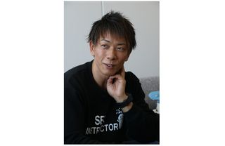 『AV男優しみけん仕事論0.01 極薄!』を上梓したしみけんさん